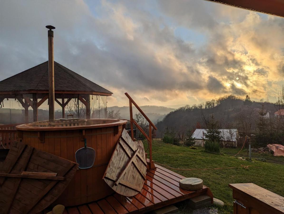 Siklod. Botond Panorama Kulcsoshaz Villa Exterior foto